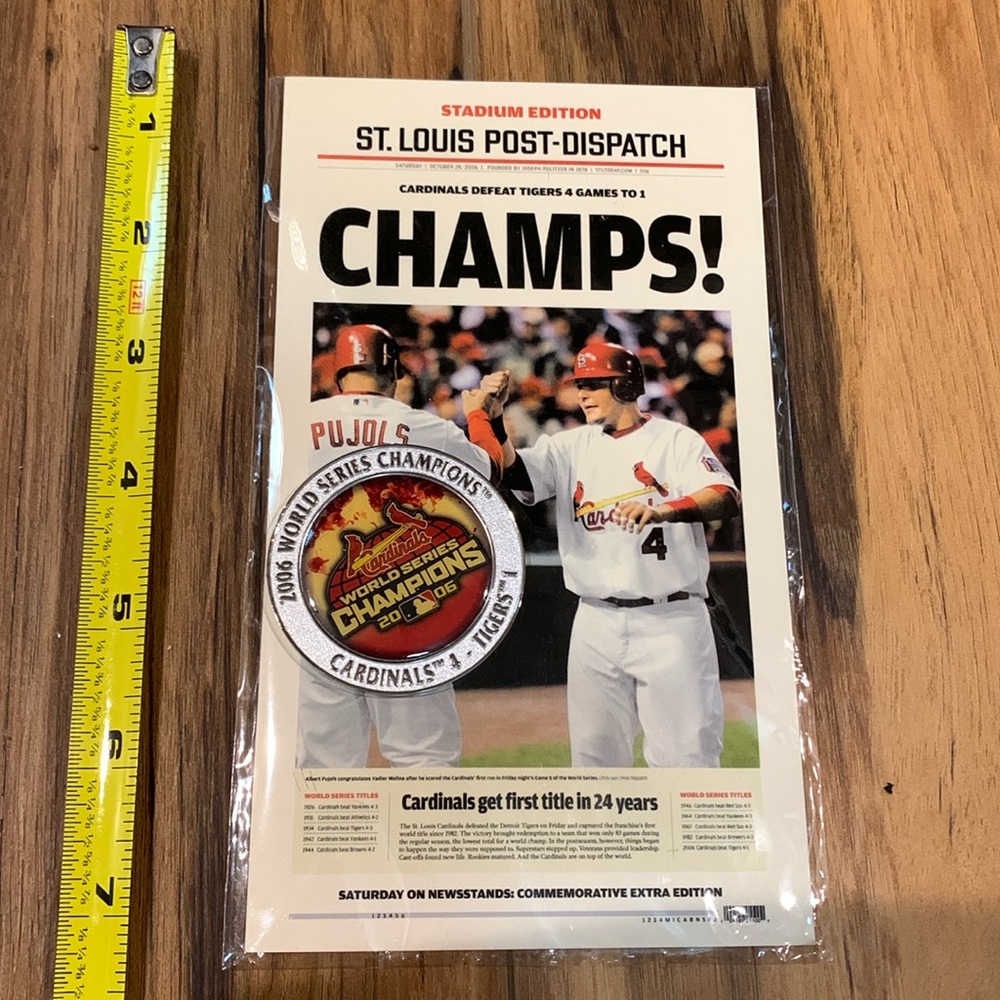 St Louis Cardinals World Series 2006 commemorative coin in original plastic